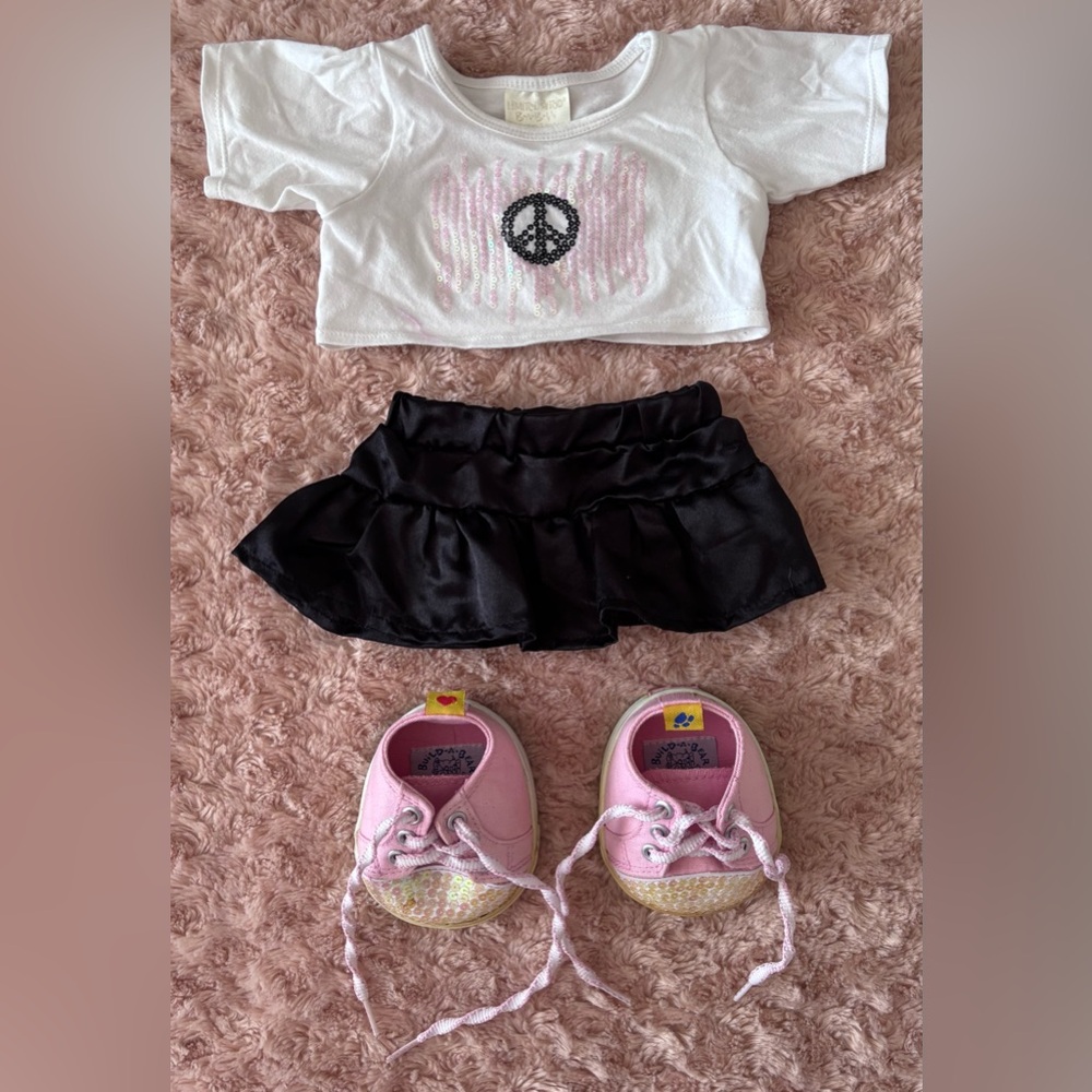 Build-A-Bear Limited Too 2-Piece Peace☮️ Outfit & Sneakers Shoes